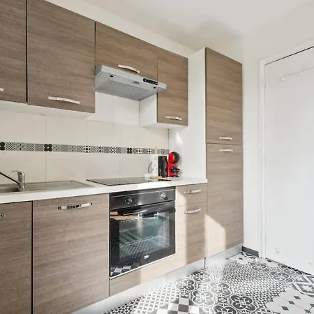 Budget Avec Parking Lejlighed