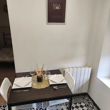 Lejlighed Budget Avec Parking *